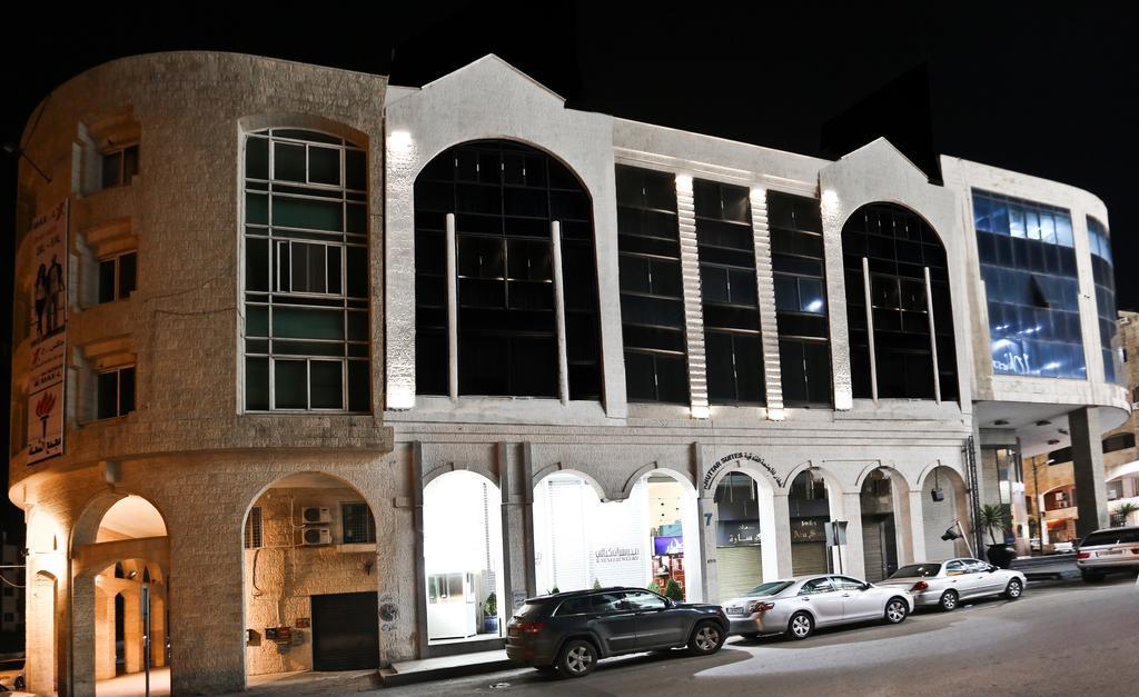 Khuttar Apartment Amman Exterior photo